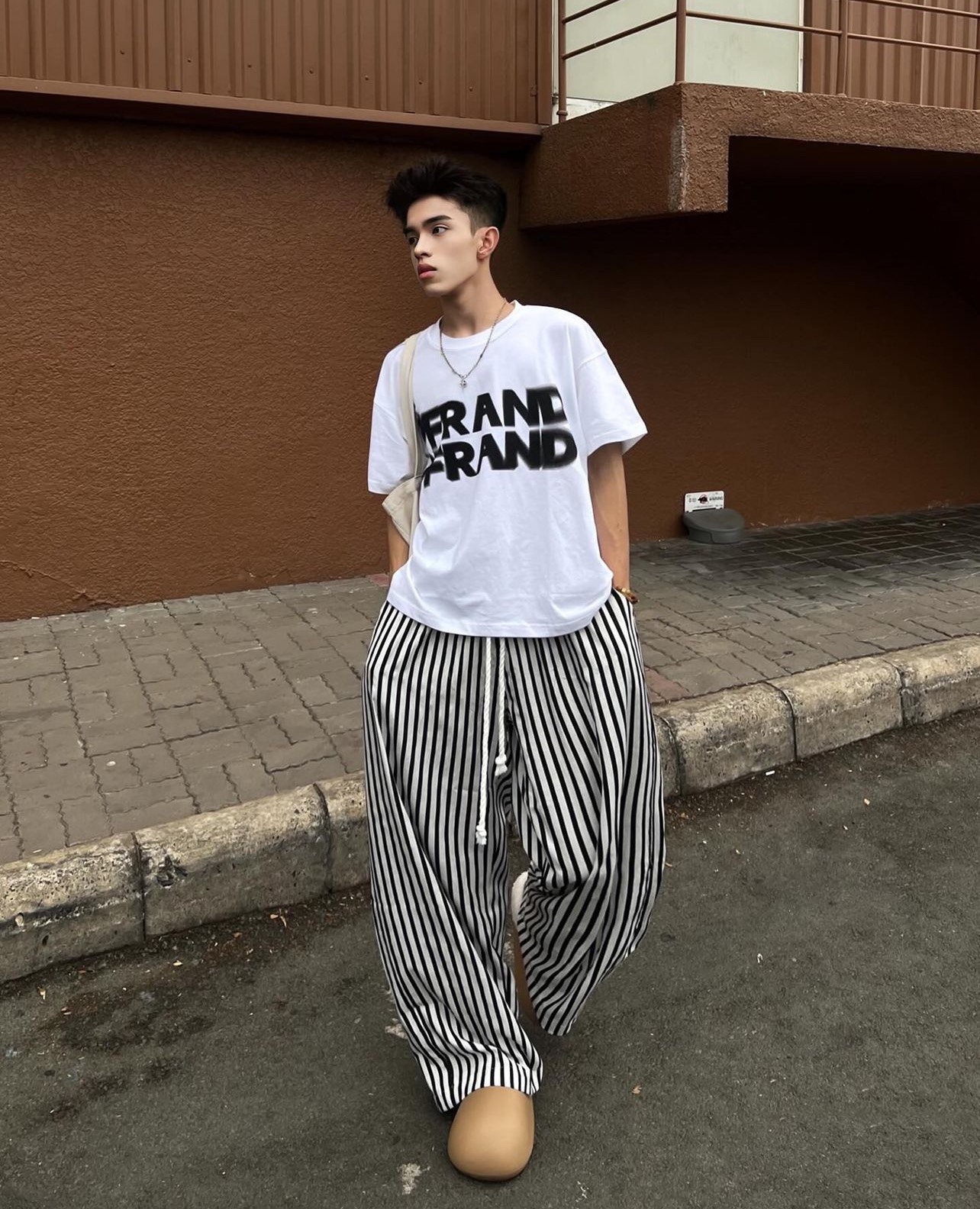 Kẻ Sọc Caro – Hot Trend Năm 2024